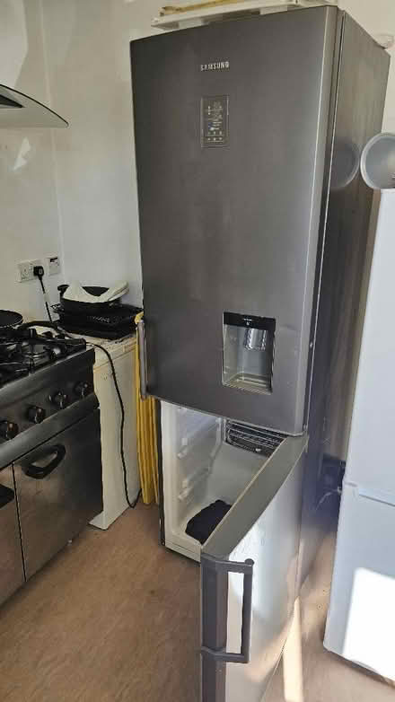 Photo of Lager fridge with freezer (AB21) #1