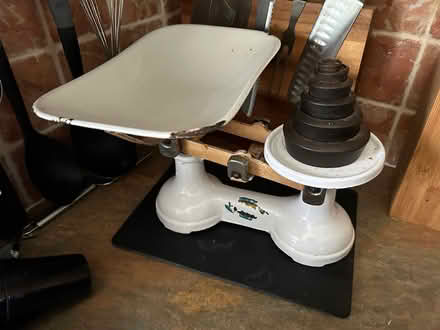 Photo of free Old weighing scale (Oxenhope BD22) #1