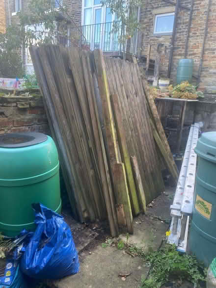 Photo of free Fence panels and posts (Saltaire BD18) #1