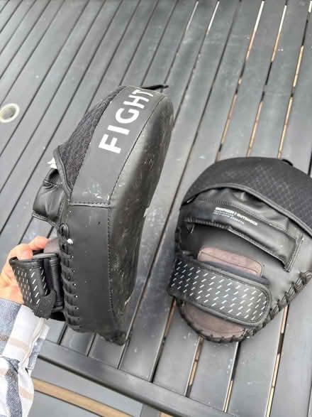 Photo of free Decathlon outshock sparing gloves (TW7) #2