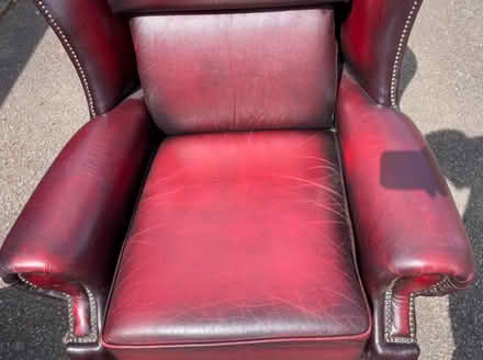 Photo of free Leather sofa and armchair (CV379) #3