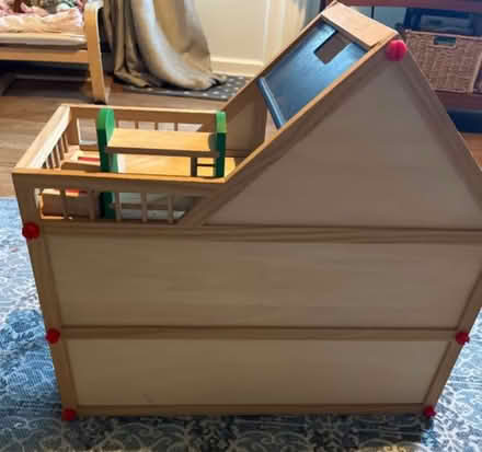 Photo of free Dolls house (Corsham SN13 0AU) #2