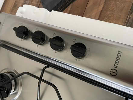Photo of free Indesit Gas hob and cooker hood (Langford SG18) #3