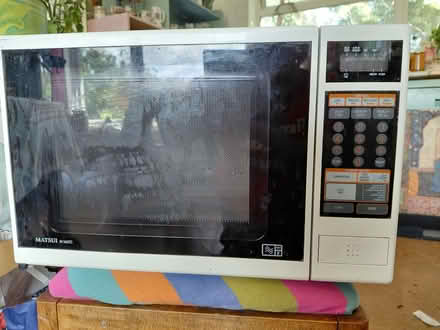 Photo of free Microwave (Cowley OX4) #1