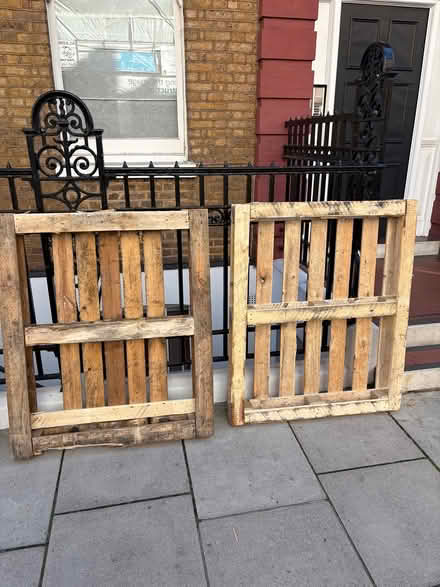 Photo of free 3 Pallets (Marylebone W1U) #2