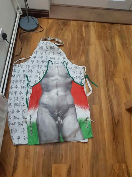 Photo of free Aprons (B38) #1