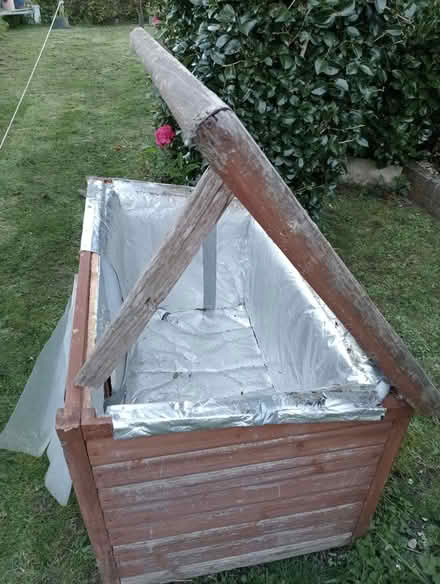Photo of free Wooden dog kennel (New Lynn) #1