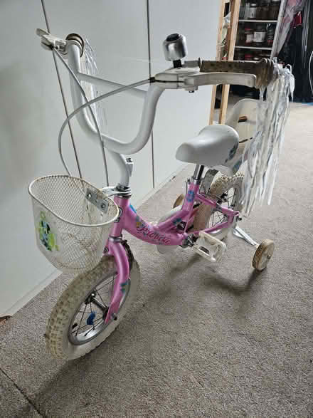 Photo of free Kids bike (Cawston CV22) #2
