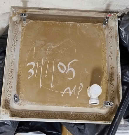 Photo of free Shower base -:Ceramic (Stretford M32) #2