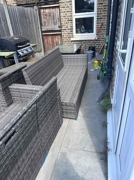Photo of free tiles (RM7) #1