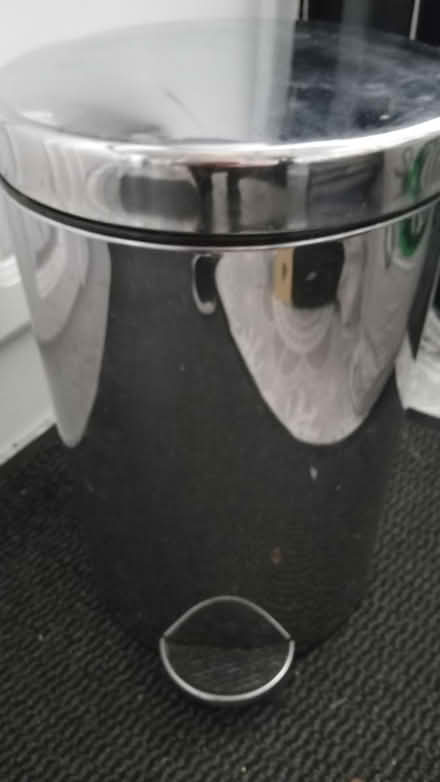 Photo of free Pedal bin (Thatto Heath) #1