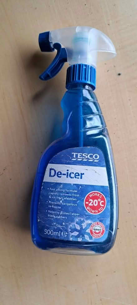 Photo of free De-icer (OX14 off Colwell Drive) #1