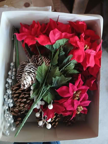 Photo of free 4 Boxes of artificial flowers (Ortega Park, Sunnyvale) #4