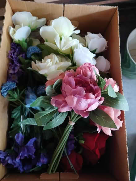 Photo of free 4 Boxes of artificial flowers (Ortega Park, Sunnyvale) #1