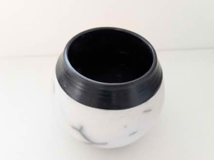 Photo of free Small pot (Southbourne, Dorset BH6) #3