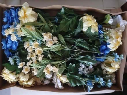Photo of free 4 Boxes of artificial flowers (Ortega Park, Sunnyvale) #3