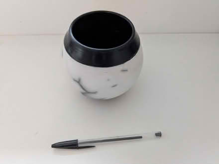 Photo of free Small pot (Southbourne, Dorset BH6) #1