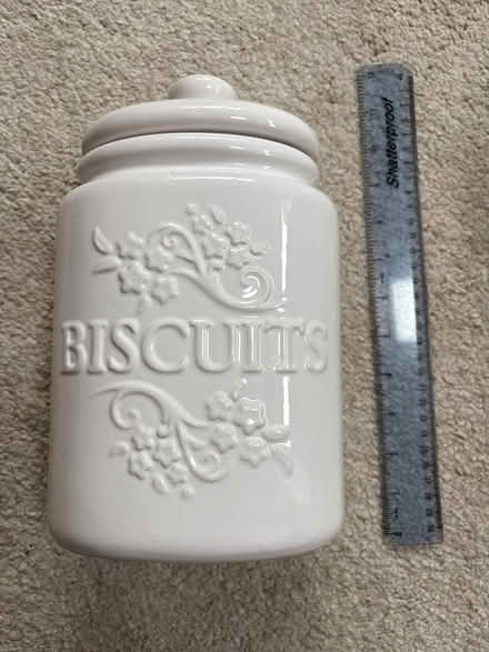 Photo of free Biscuit Barrel (Waterlooville PO7) #1