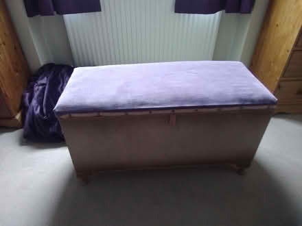 Photo of free Ottoman (CT2) #1