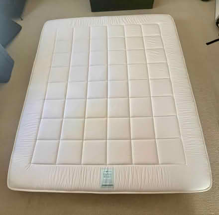 Photo of free LaZboy 5" memory foam topper queen (Pt Richmond) #1