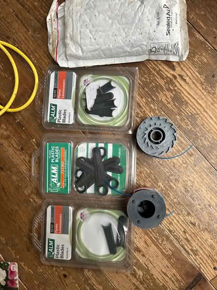 Photo of free Seat pads, airer spike, etc (Chichester PO19) #4