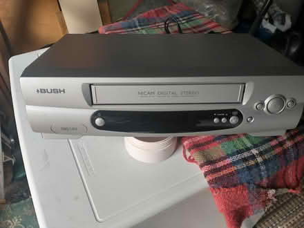 Photo of free VHS Video player (Presteigne LD8) #1
