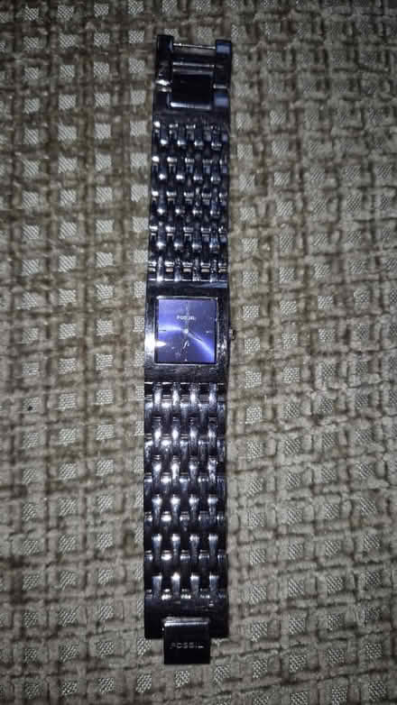 Photo of free Fossil Silver watch (N18 1QD) #1