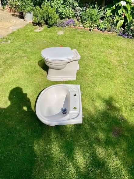 Photo of free Sanitary ware (Middleton PO22 6PG) #1