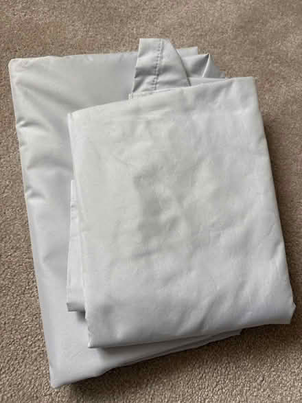 Photo of free Pair of blackout curtain liners (Waterlooville PO8) #2