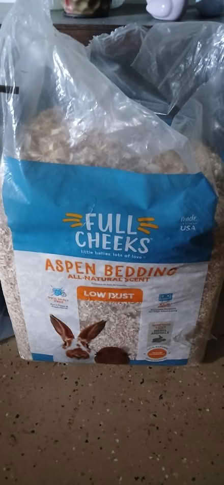 Photo of free Per bedding (Longwood) #3