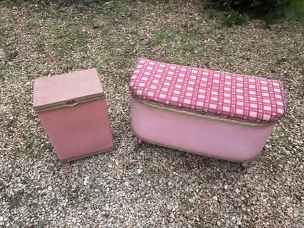 Photo of free Pink woven ottoman and laundry basket (Dean Court OX2) #1