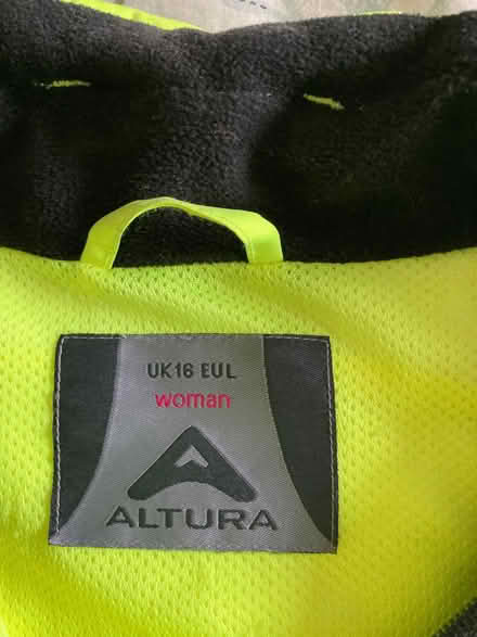 Photo of free Women's cycling jacket (AB32) #2