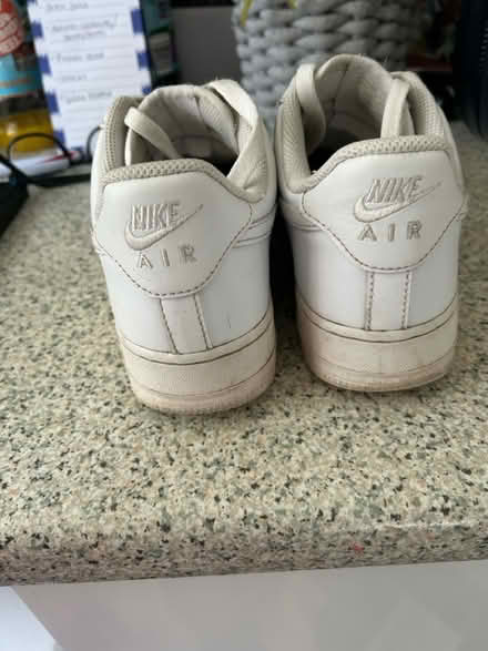Photo of free nike trainers size 7 (Airdrie ML6) #4