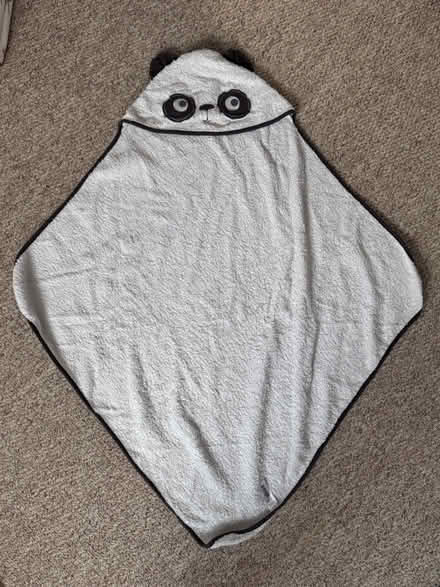 Photo of free Childs panda hooded towel (ME5) #1