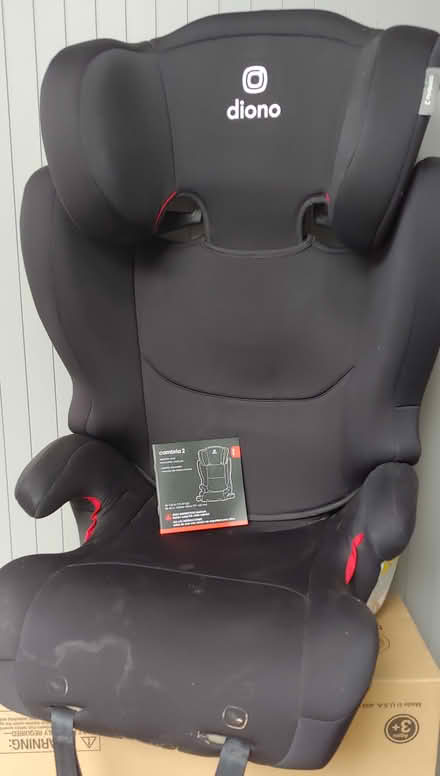 Photo of free 2-in-1 Booster Seat (94087) #2