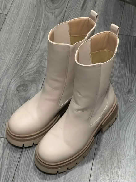 Photo of free Leather Women’s boots (NG8 Strelley) #1