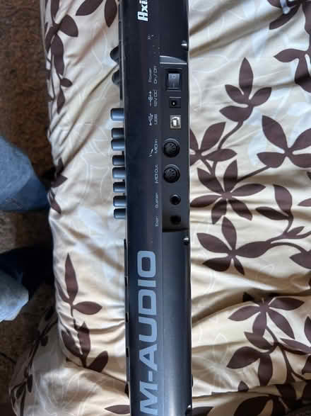 Photo of free M Audio PC midi controller (HP12 Nr Booker Airfield) #2