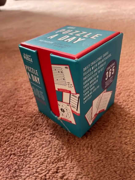 Photo of free A box of puzzles for each day (PE8) #1
