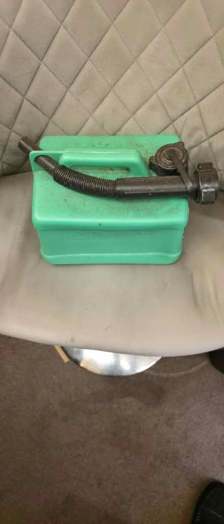 Photo of free Petrol can (Farnborough) #1
