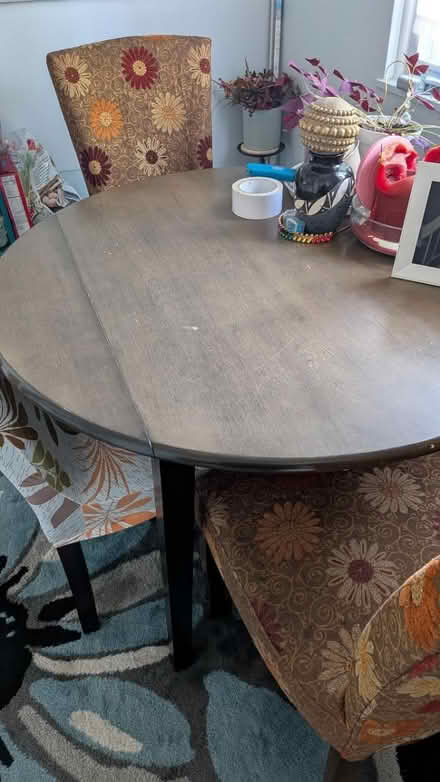 Photo of free Round table (13 and crooks) #2