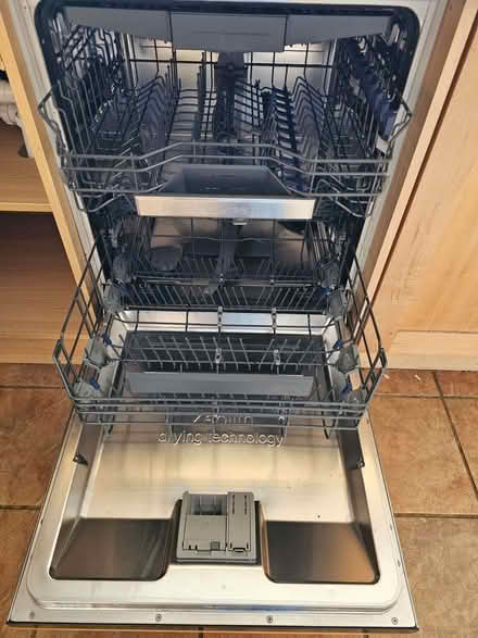 Photo of free Complete shaker kitchen (Cherry Hinton Ward CB1) #3