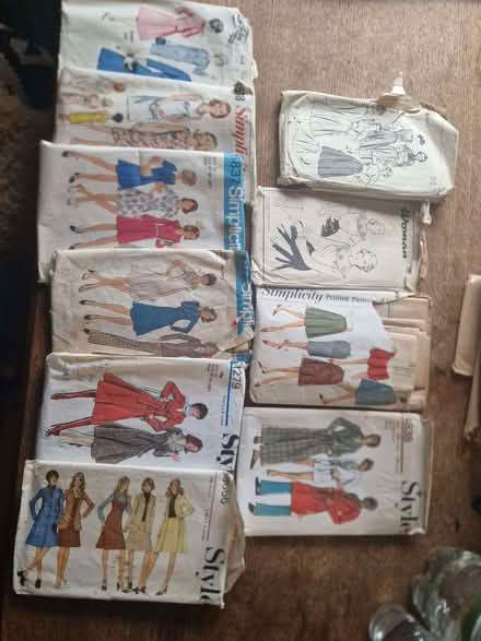 Photo of free Various Sewing Patterns (Inchbrook GL6) #1