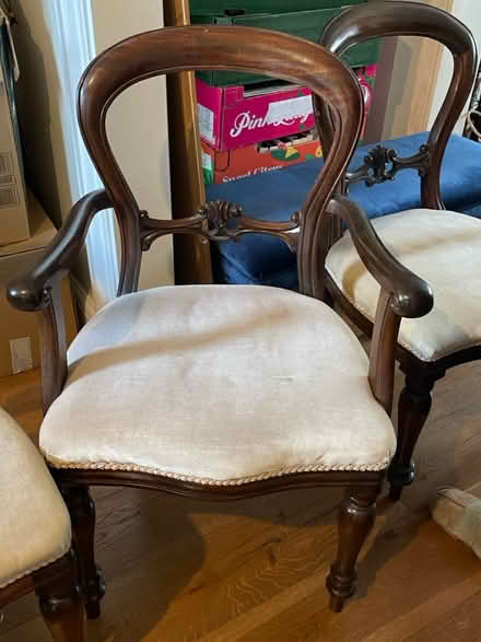 Photo of free VINTAGE mahogany table (BR2) #4