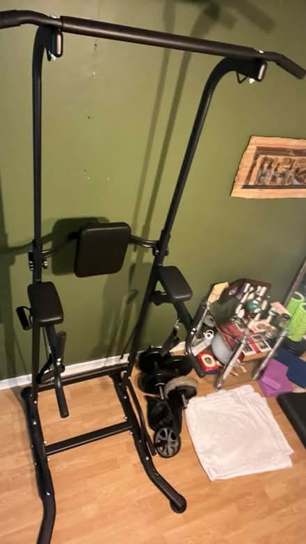 Photo of free Power Tower Dip Station Pull Up Bar (Turnpike Lane, N22) #4