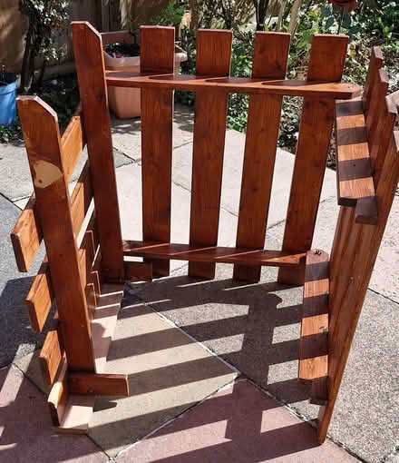 Photo of free Varnished pallet (Countesthorpe LE8) #3