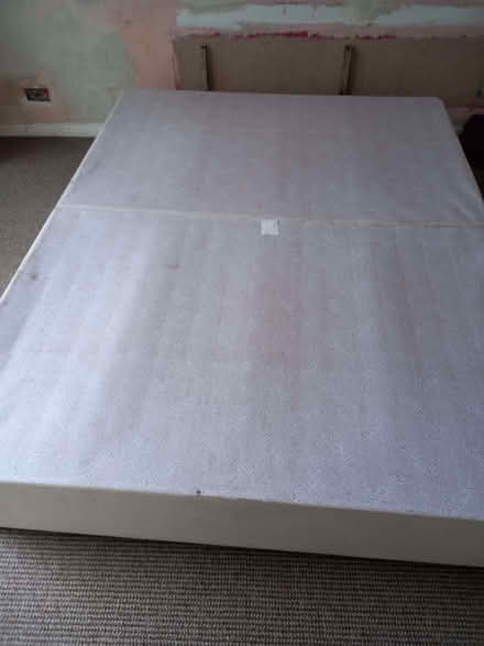 Photo of free 4 drawer king size bed base (Metheringham LN4) #4