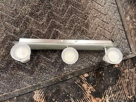 Photo of free Ceiling row spotlights with led bulbs (Spondon DE21) #1