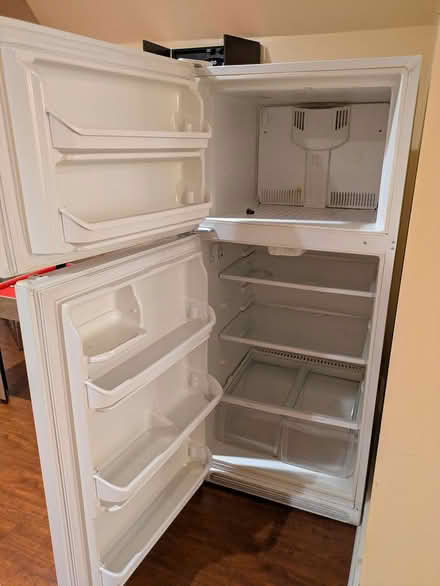 Photo of free Electrolux refrigerator (Central Harlem) #1