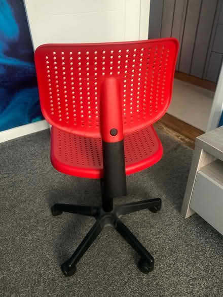 Photo of free desk chair (Churchdown GL3) #2
