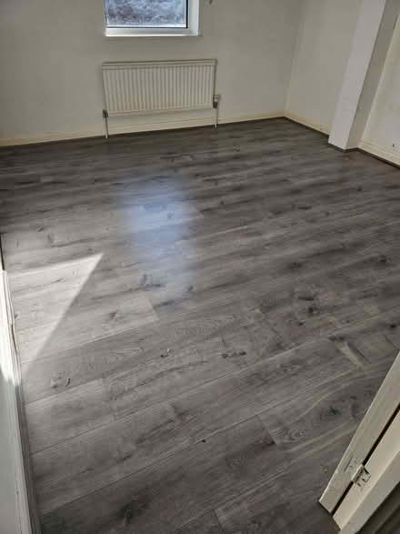 Photo of free Grey wood effect laminate (Cherry Hinton Ward CB1) #3